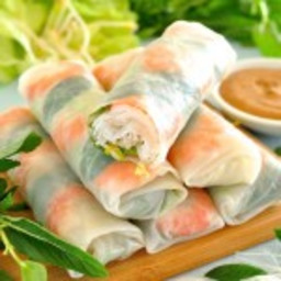 Vietnamese Rice Paper Rolls (Spring Rolls)