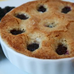 warm-almond-blackberry-cakes-2.jpg