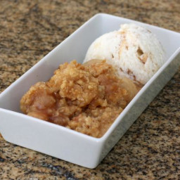 Warm and Inviting Spiced Pear Crisp With Ice Cream