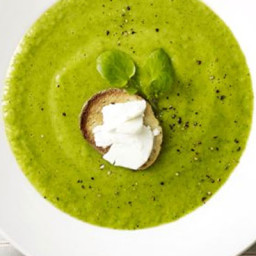 Watercress and celeriac soup with goat's cheese croutons