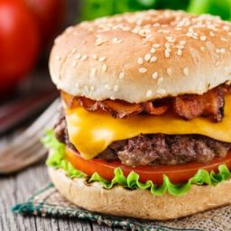Wendy’s Junior Bacon Cheeseburger Copycat Recipe