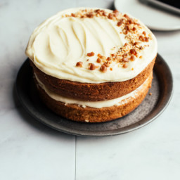 White Almond Sour Cream Wedding Cake