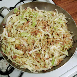 white-beans-and-cabbage.jpg