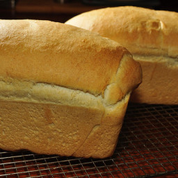 white-bread-recipe-1442048.jpg