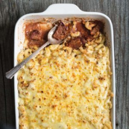 White Cheddar Macaroni and Cheese Over Smoked Brisket
