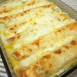 white-chicken-enchiladas-39.jpg