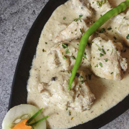 White Chicken Korma | Safed Murgh Korma Recipe