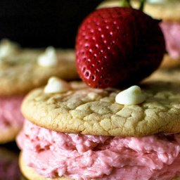 White Chocolate Cookies with Strawberry Buttercream
