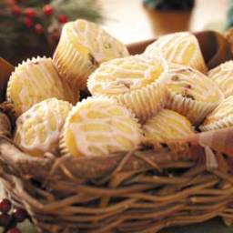 white-chocolate-cranberry-muffins-2352502.jpg