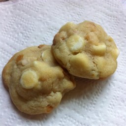 White Chocolate Macadamia Nut Cookies 