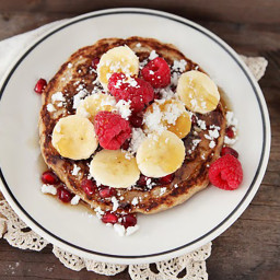 whole-grain-pancakes-with-raspberri.jpg