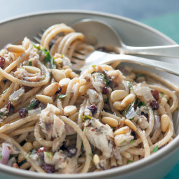 Whole Wheat Spaghetti with Sardines, Pine Nuts and Parsley
