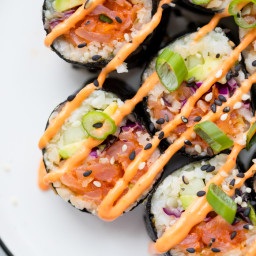 Whole30 Sushi - Spicy Salmon Roll (Low Carb, Paleo, Keto Friendly)