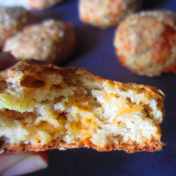 Wholewheat and Oats Cheddar Biscuits