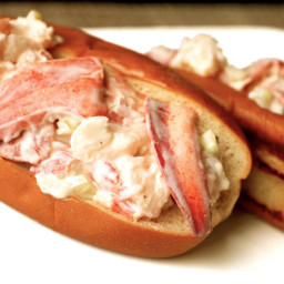 wicked-good-lobster-rolls-recipe-2153902.jpg