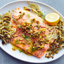 Wild Salmon With Fennel and Pistachios