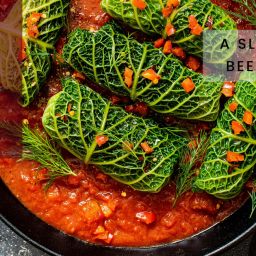 Delicious Slow-Cooked Cabbage Rolls