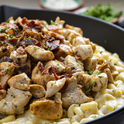 WOW! Chicken Ranch Macaroni and Cheese