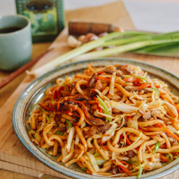 Yaki Udon: Easy One-Pan Meal