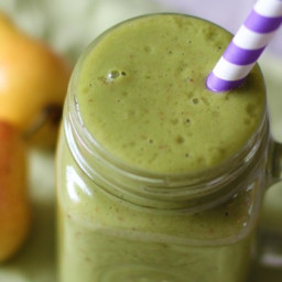 Yellow Pear and Spinach Smoothie