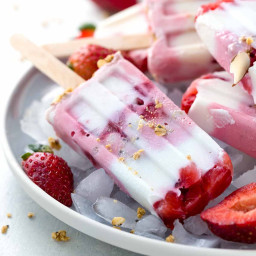 Yogurt w/ Strawberries & Muesli Ice Pops