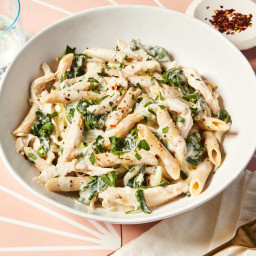 You’ll Make This Creamy Rotisserie Chicken & Spinach Pasta Again and Ag