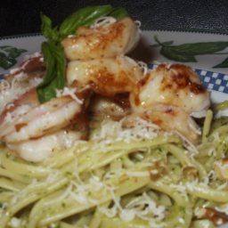 Zesty Shrimp with Walnut Pesto Linguini
