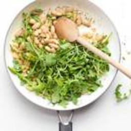 Zesty White Bean and Arugula Salad