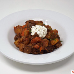 zharkoye-russian-beef-stew-3094367.jpg