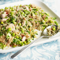 Zingy salmon and brown rice salad