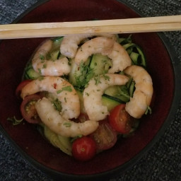zucchini-noodles-with-lemon-garlic-shrimp-16a4d1a52512016431475400.jpg