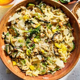 Zucchini Orzo Salad with Pepperoncini Dressing
