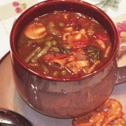 Zuppa di Polpeta (Escarole and Beefball Soup)