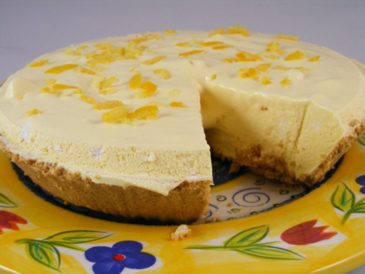 Lemonade Ice Cream Pie