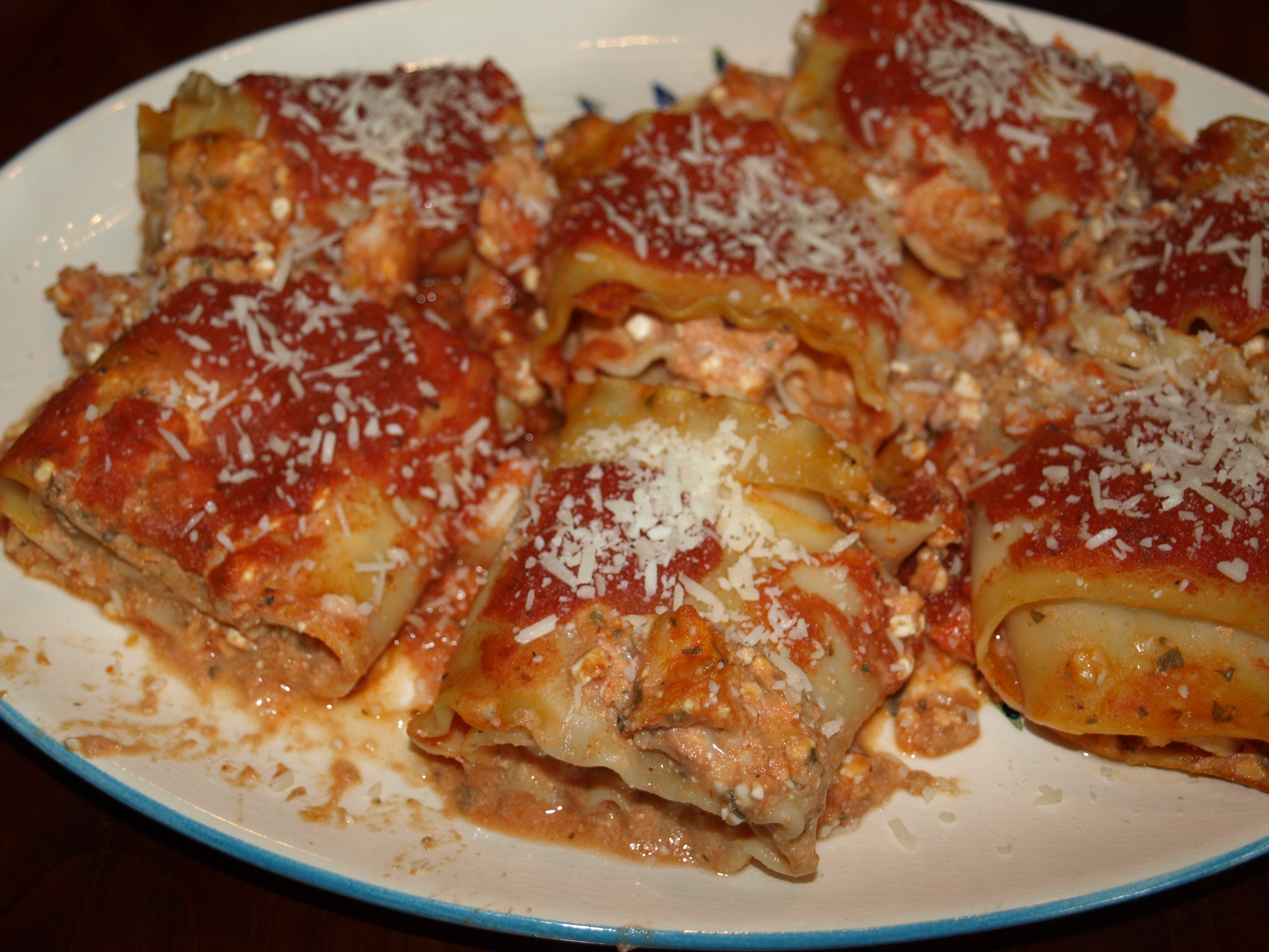 Seafood Lasagna Rollups