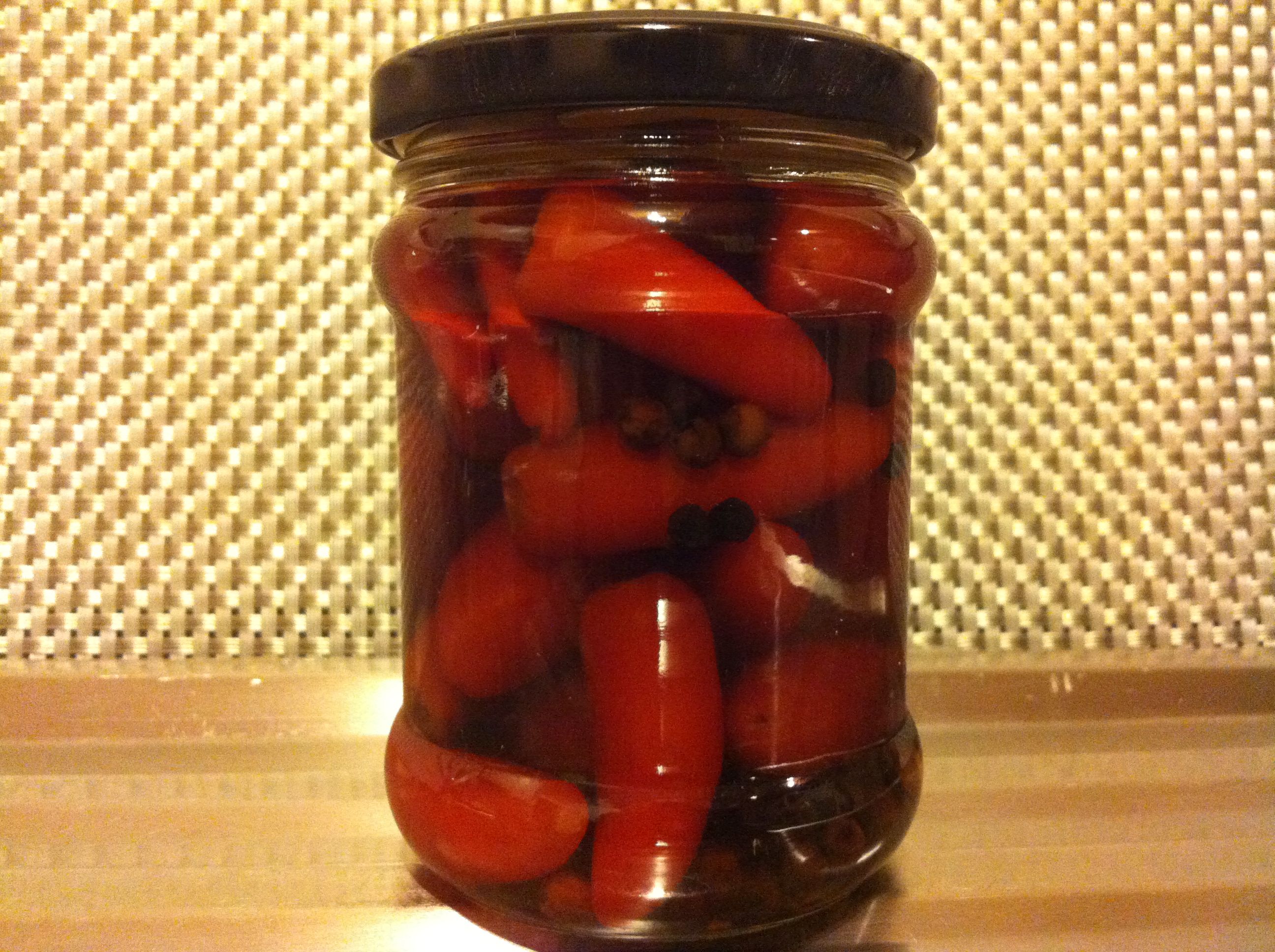 pickled-chillies