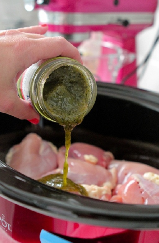 Crock Pot Pesto Ranch Chicken Thighs