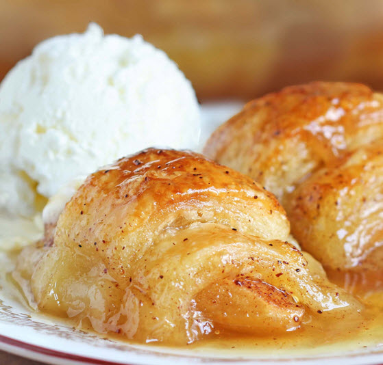 dessert-apple-crescent-dumplings