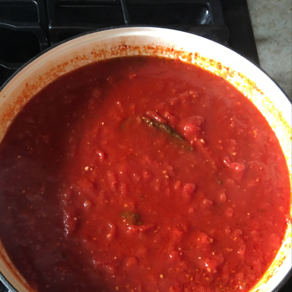 Homemade Thin Crust Pizza Sauce