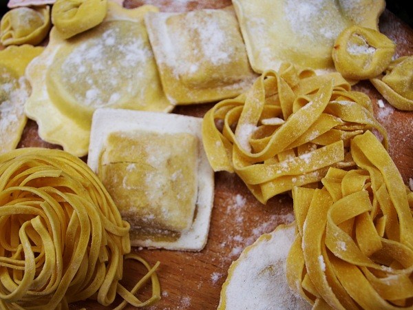 Fresh Pasta Dough made with Blend of Semolina & All Purpose Flour - Pasta Dough Variations Using Vegetable Purees