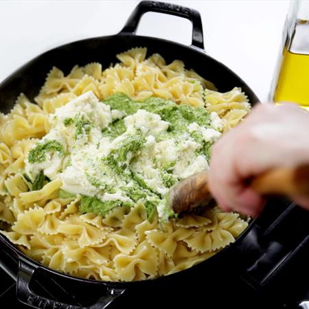 spring-inspired-pesto-pasta