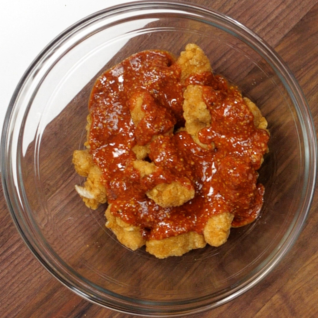 Simply Spicy Toss Sauce