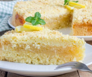 2 Ingredient Lemon Cake