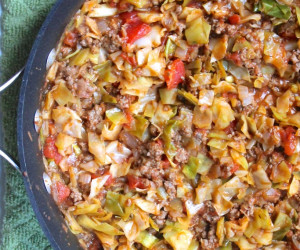 Amish One Pan Ground Beef And Cabbage Skillet