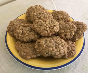 Oatmeal Classic Chewy Cookies