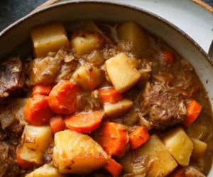 Carne con Papas (Cuban Beef Stew) - A Sassy Spoon