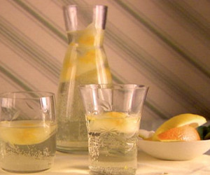 Salted Caramel Apple Spritzer