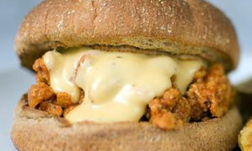Cheeseburger Sandwiches (Sloppy Joes) in the Slowcooker