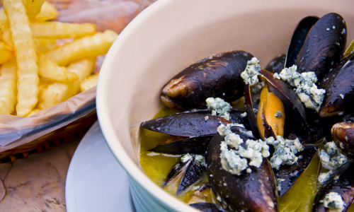 Mussels with blue cheese