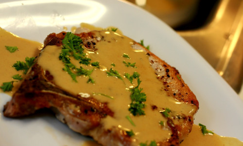 Pork Chops in Mustard Sauce (DASH Diet)